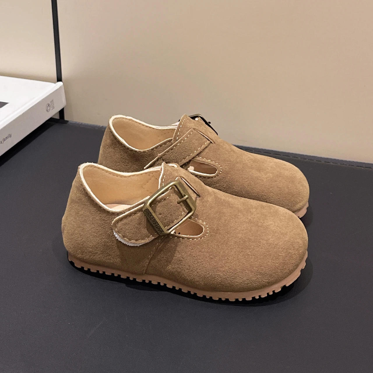 Kids Casual Shoes for Boys Girls 2025 Autumn Toddler Suede Leather Walking Flats Non-slip Versatile Chic Comfort Barefoot Shoes - Image 2