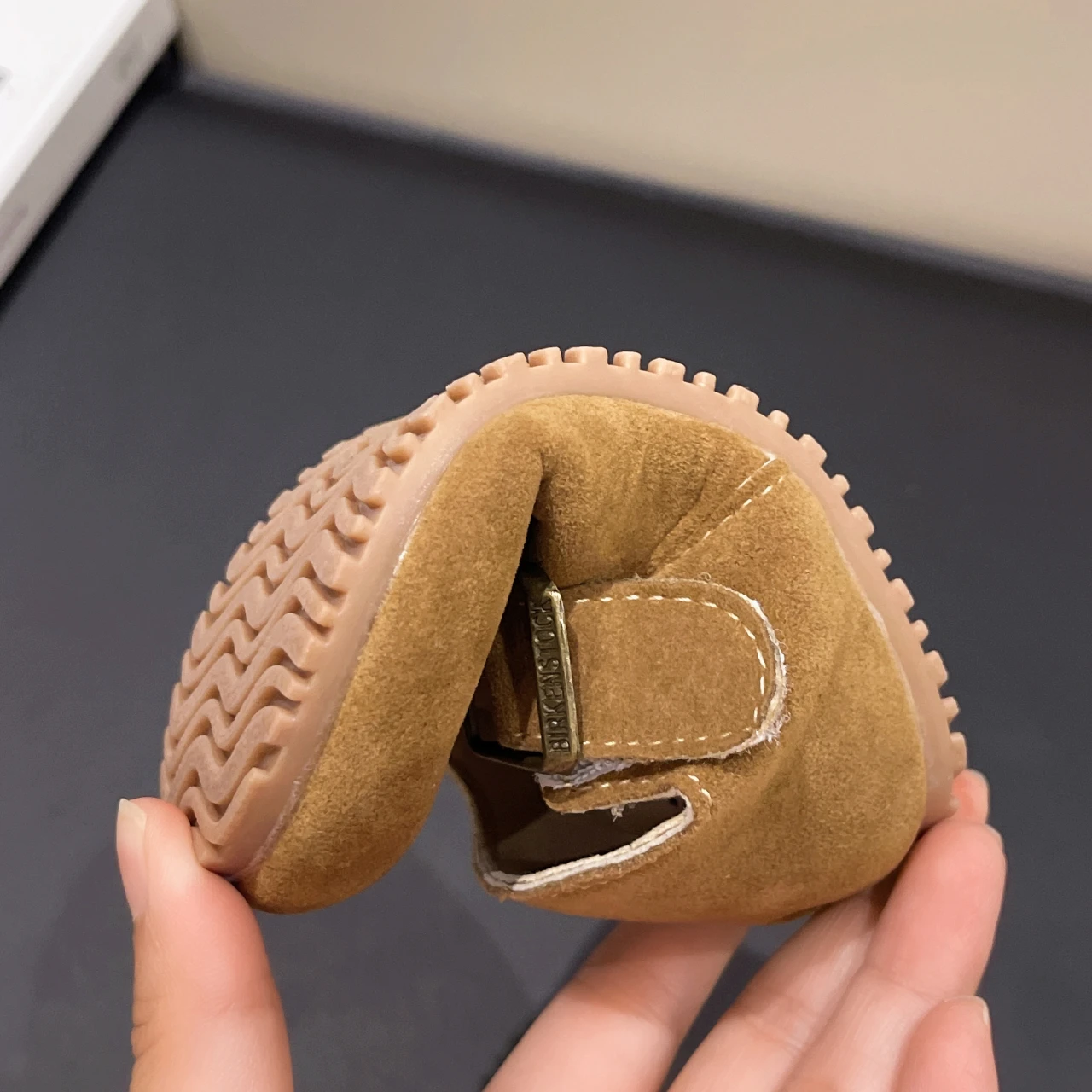 Kids Casual Shoes for Boys Girls 2025 Autumn Toddler Suede Leather Walking Flats Non-slip Versatile Chic Comfort Barefoot Shoes - Image 6