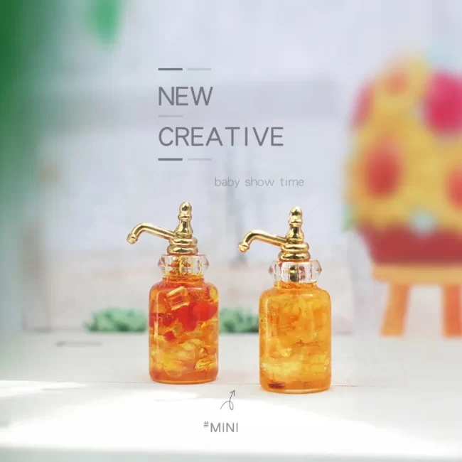 1: 12 mini glass jars, fruit wine beverage bottles, toy models, doll house accessories, micro scene shooting props, drinks