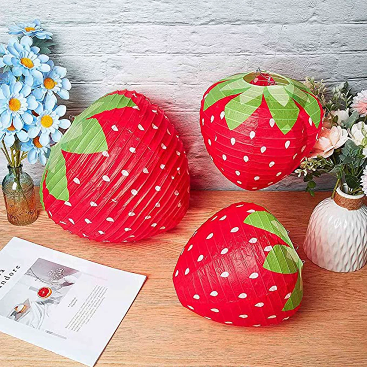 Set of 3 Strawberry Paper Lanterns – 20 cm Fruit-Themed Party Décor - Image 5