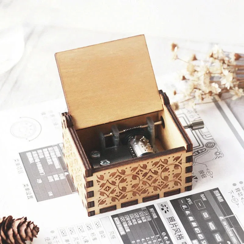 Hand-Cranked Wooden Sci-Fi Music Box – Novelty Collectible Gift - Image 4