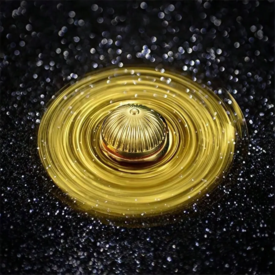 Metal Fidget Spinner – Pocket-Sized Focus and Stress-Relief Gift - Image 4