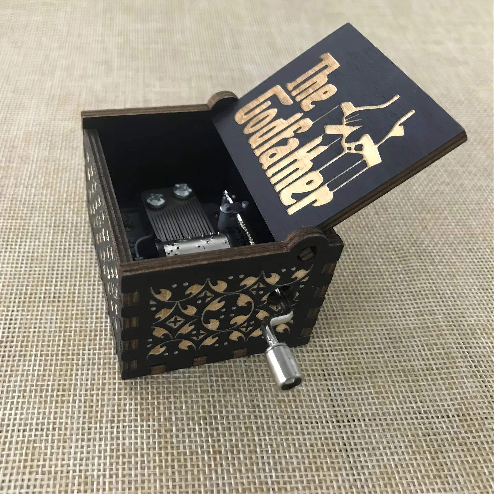Hand-Cranked Wooden Christmas Music Box – Vintage Carved Decorative Gift - Image 2